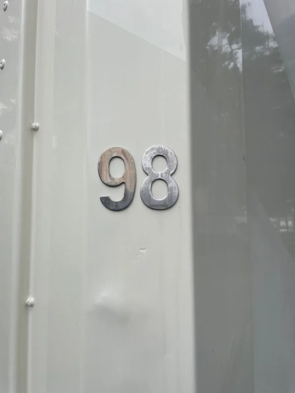WEB Trailer 2 asser een gestuurd - Image 3
